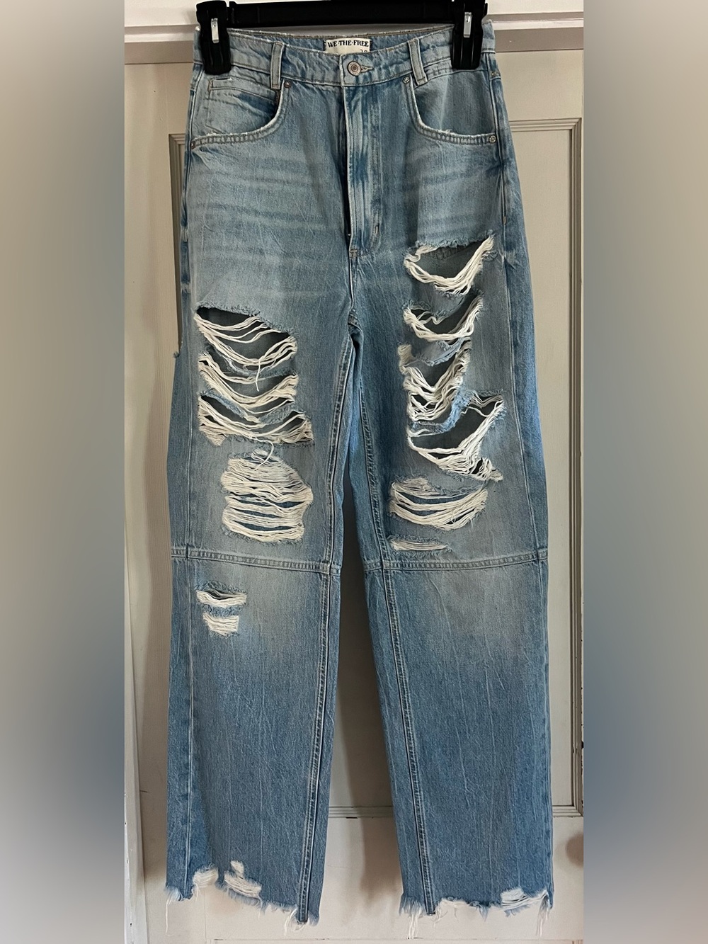 Free People We The Free CRVY Lesson Learned Straight-Leg Jeans Size 28 NWOT - Picture 2 of 9